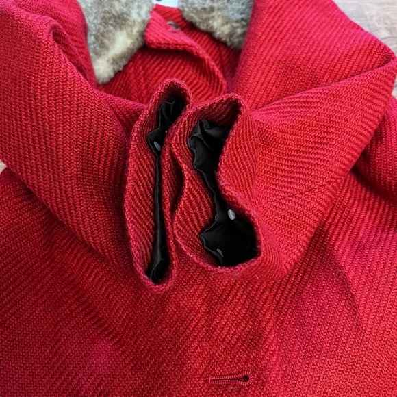 Cherokee Red Dress Coat with Faux Fur Collar 2T - Picture 9 of 10
